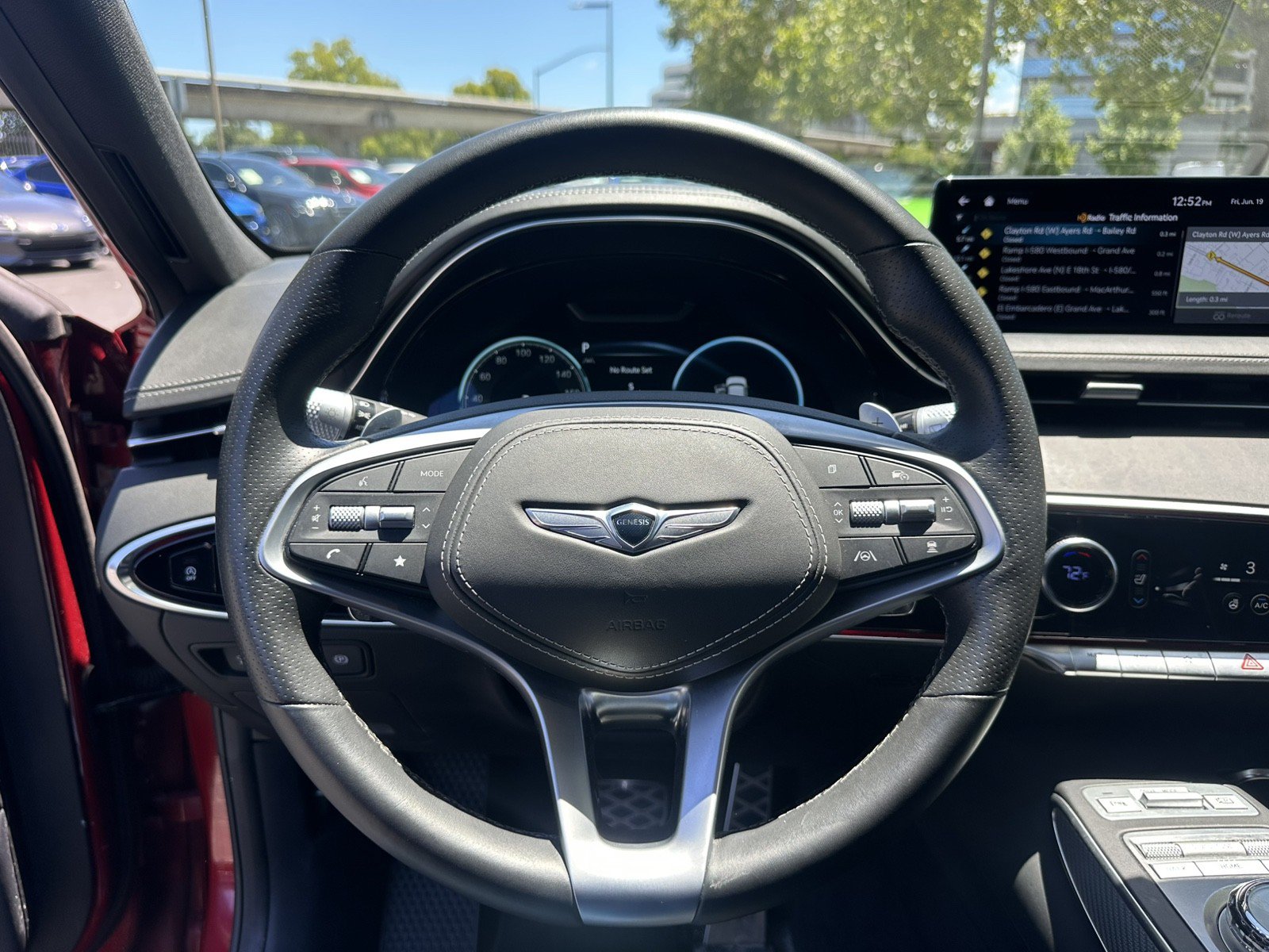 Used 2024 Genesis GV70 2.5T w/ Sport Prestige Package AWD/4WD image 14