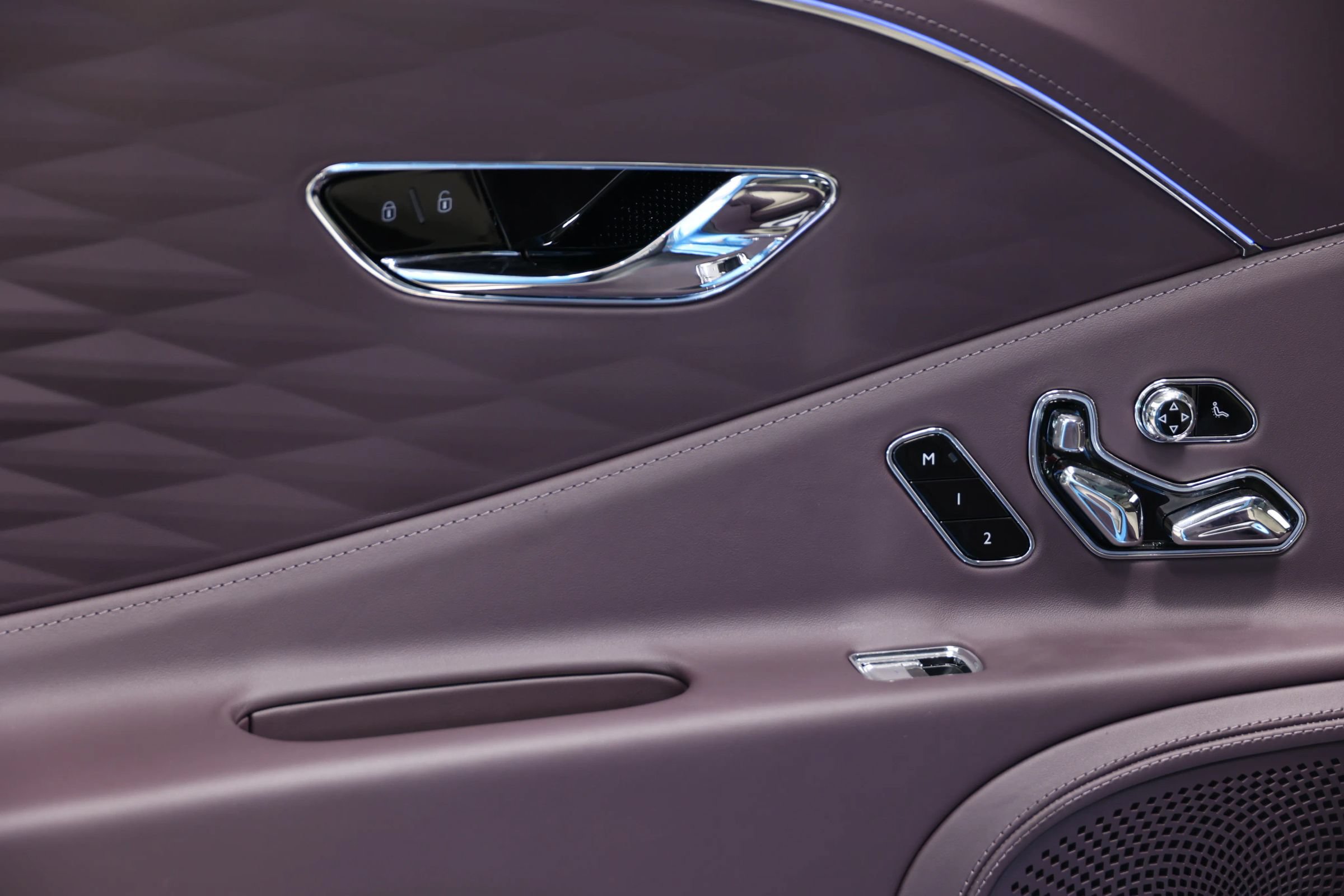 Used 2022 Bentley Flying Spur V8 AWD/4WD image 67