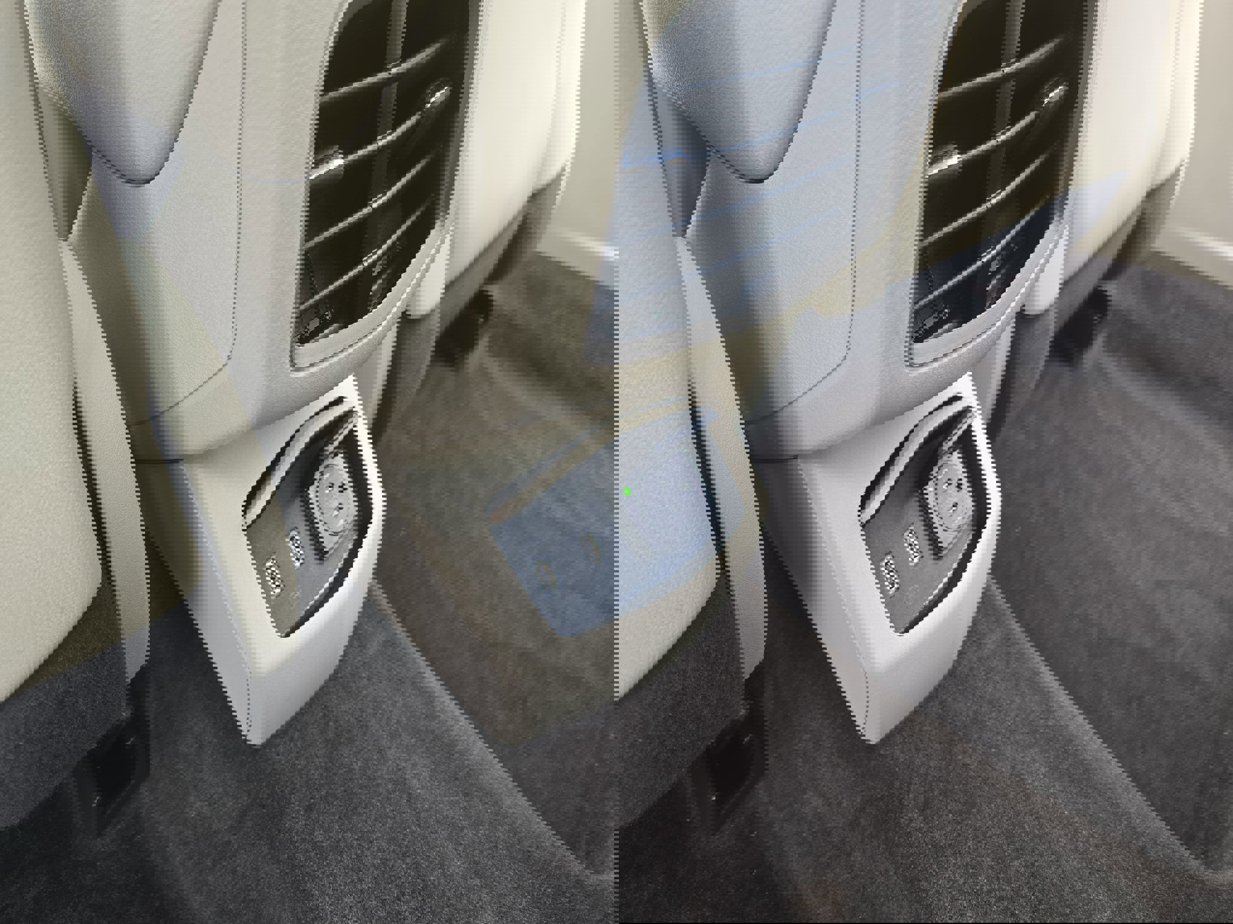 Used 2018 Lincoln MKZ Select w/ Technology Package image 13