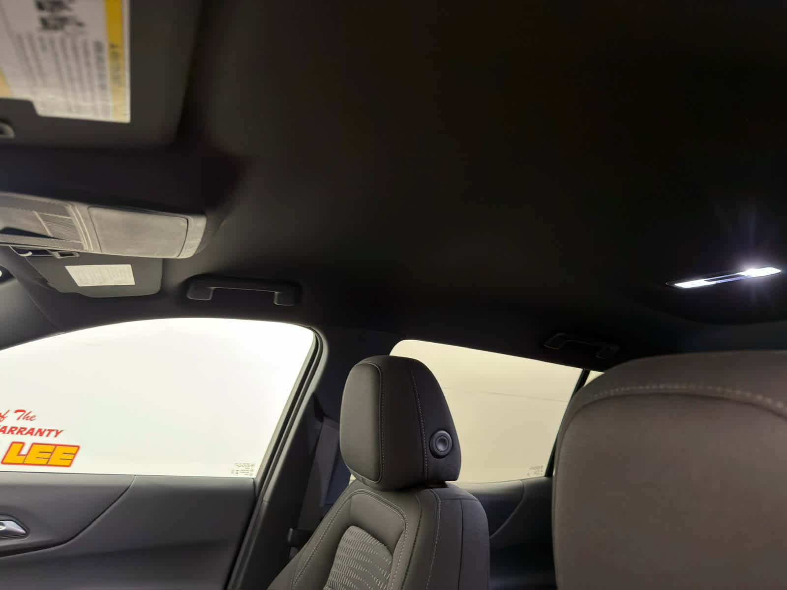 Used 2026 Chevrolet Equinox LT FWD image 16