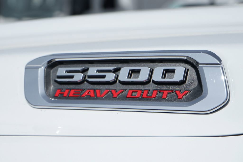 Used 2022 RAM 5500 Tradesman w/ Chrome Appearance Group AWD/4WD image 54
