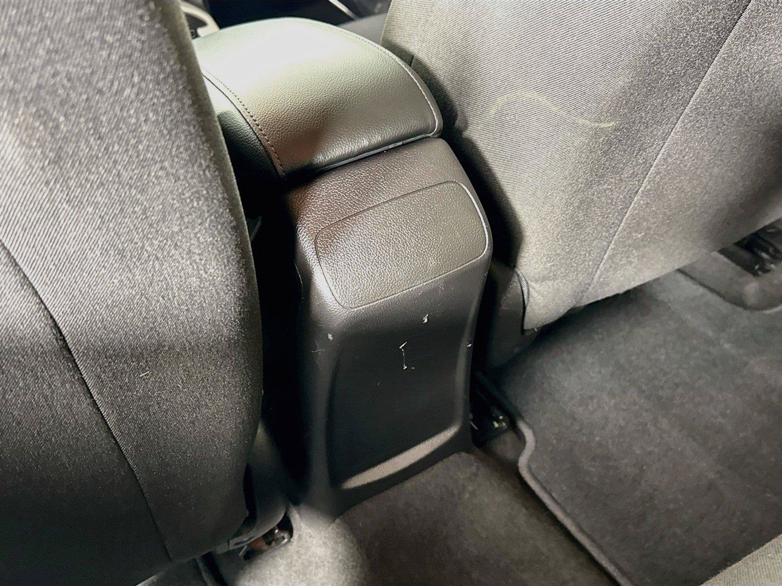 Used 2018 Chevrolet Cruze LS FWD image 30