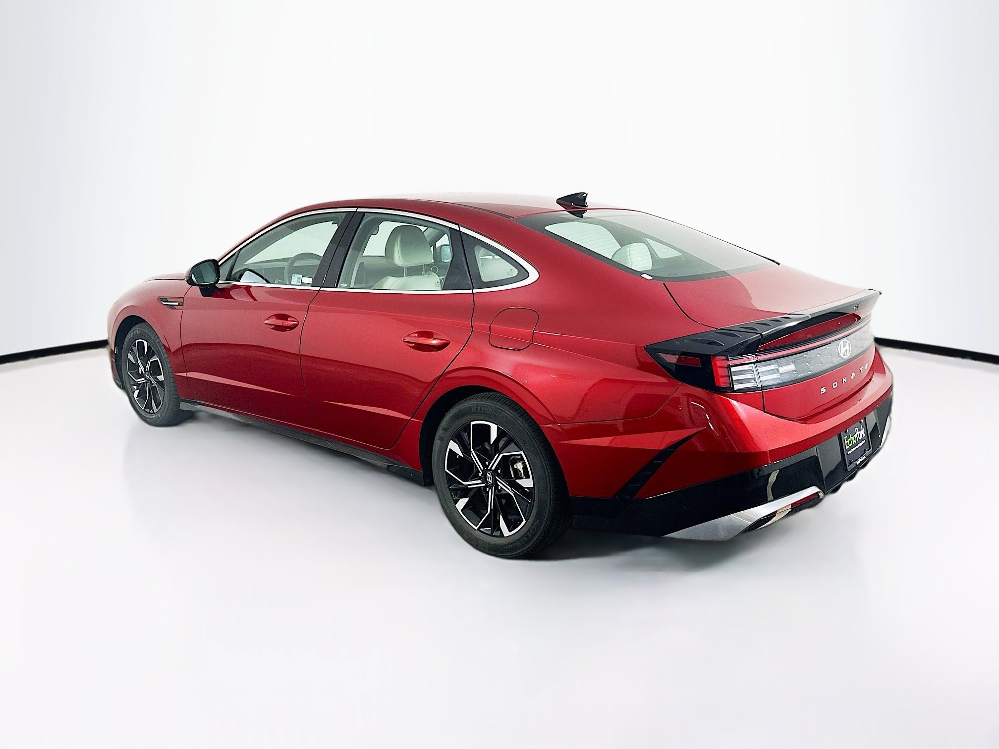 Used 2025 Hyundai Sonata SEL FWD image 5