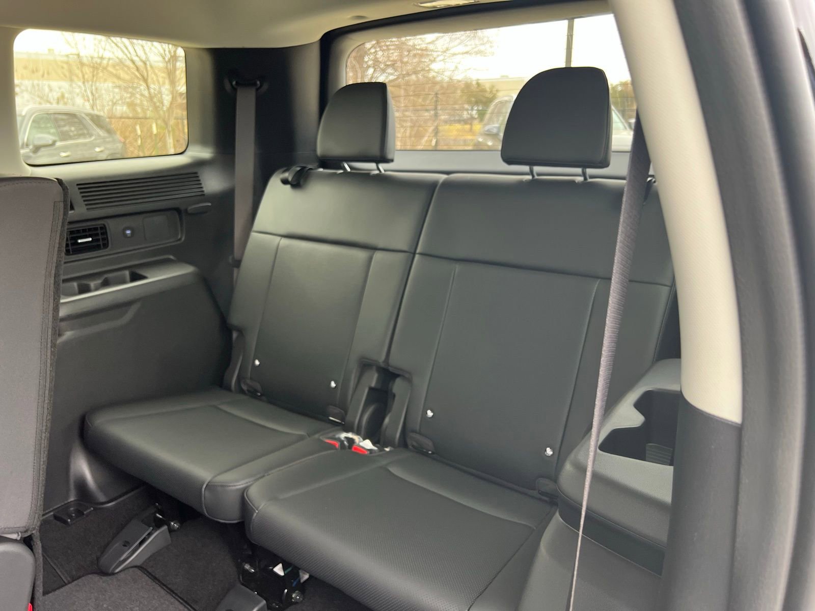 Used 2026 Hyundai Santa Fe SEL image 21