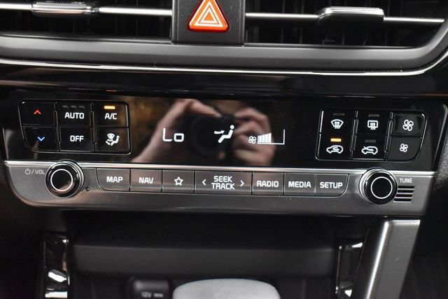 Certified 2025 Kia Seltos S FWD image 19