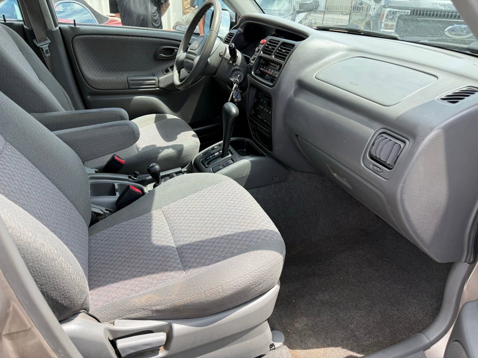 Used 2002 Chevrolet Tracker 4WD w/ Preferred Equipment Group image 13