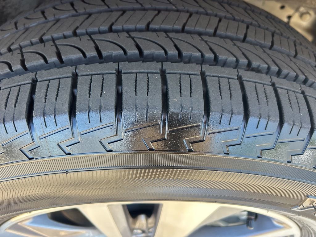 Used 2022 Nissan Pathfinder SL w/ Cargo Package image 27