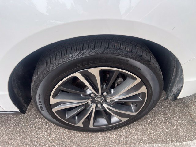 Used 2020 Acura MDX w/ Technology Package AWD/4WD image 2