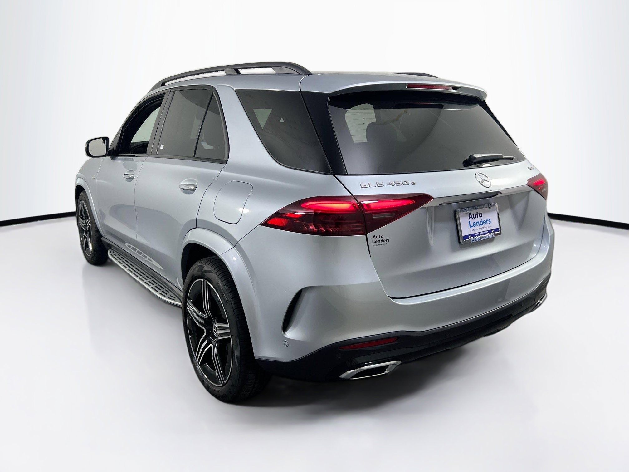 Used 2025 Mercedes-Benz GLE 450e 4MATIC image 7