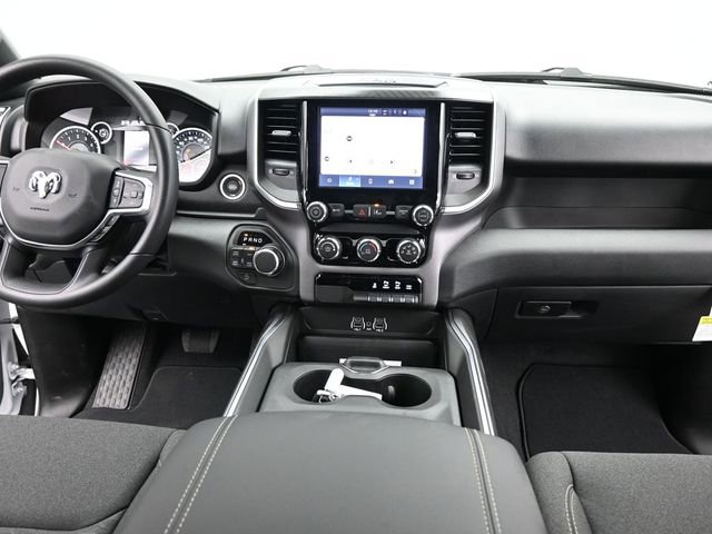 New 2026 RAM 1500 4x4 Crew Cab image 23