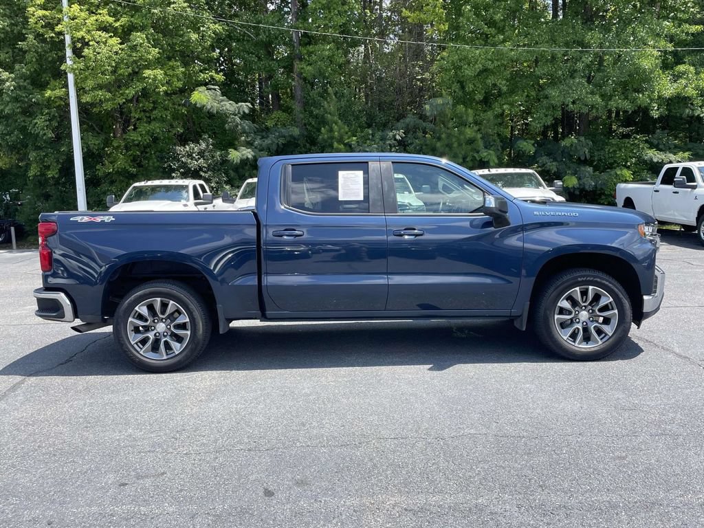Used 2022 Chevrolet Silverado 1500 LT AWD/4WD image 40