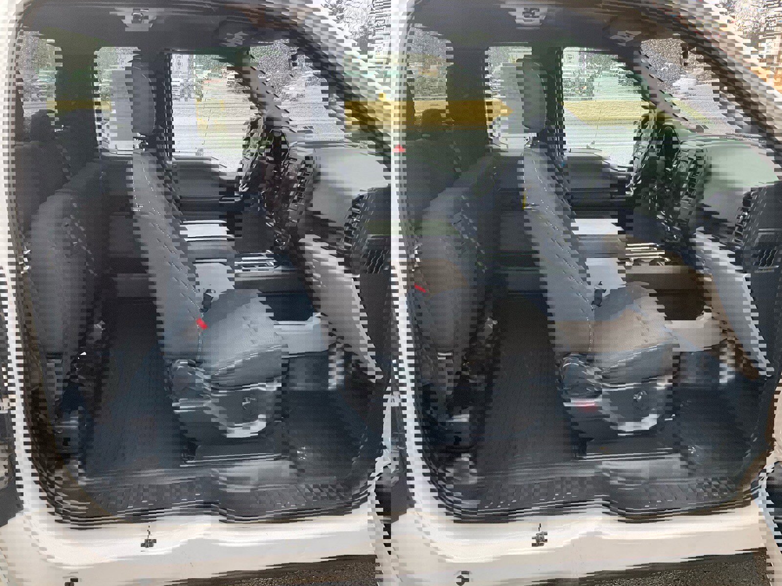 Used 2017 Ford F150 XL w/ Equipment Group 101A Mid image 18