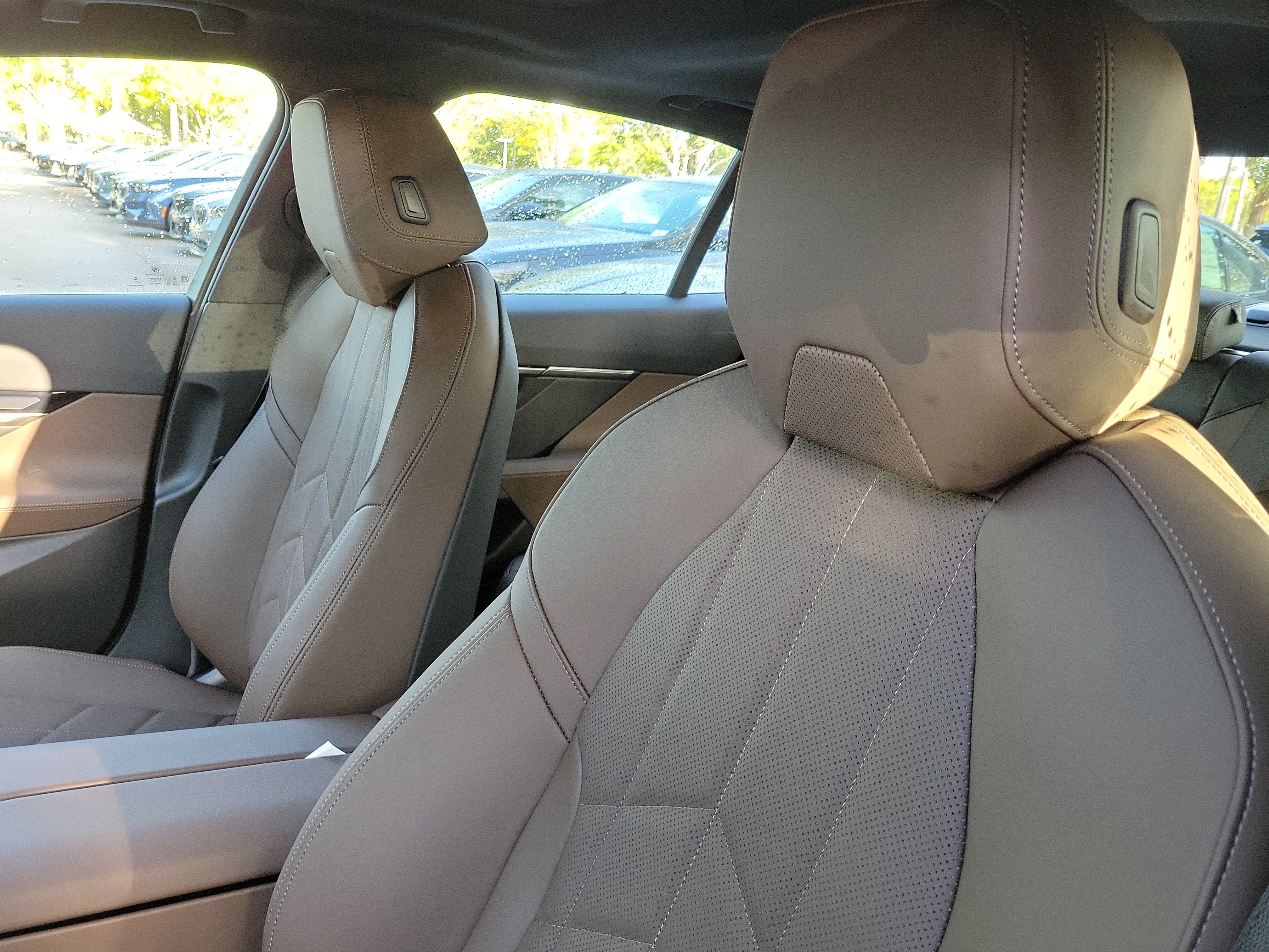 New 2027 BMW 530i w/ Premium Package RWD image 14