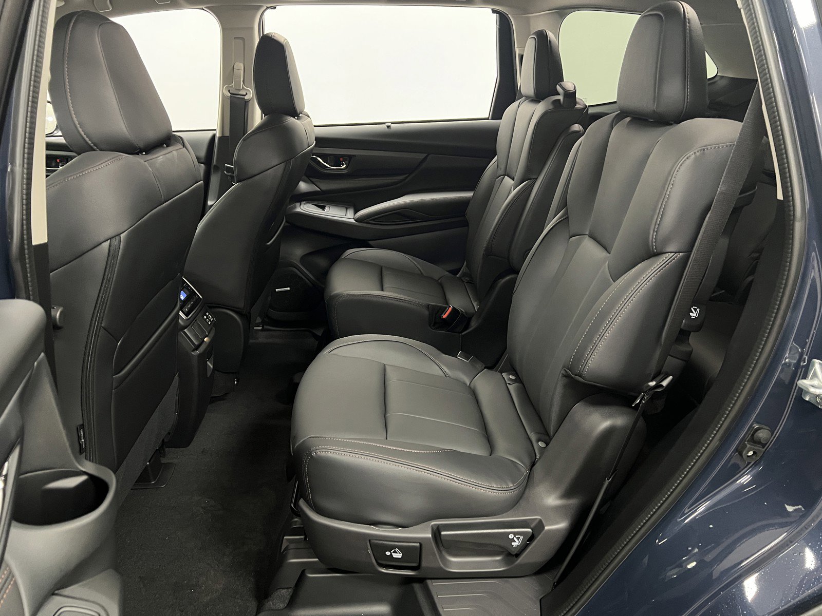 New 2025 Subaru Ascent Bronze Edition image 12