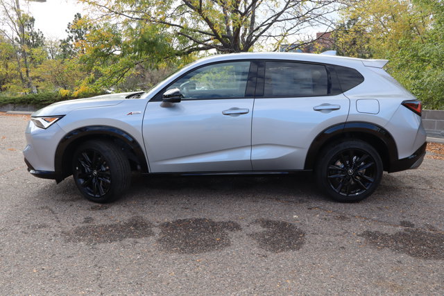 New 2026 Acura ADX A-Spec w/ Advance Package AWD/4WD image 3
