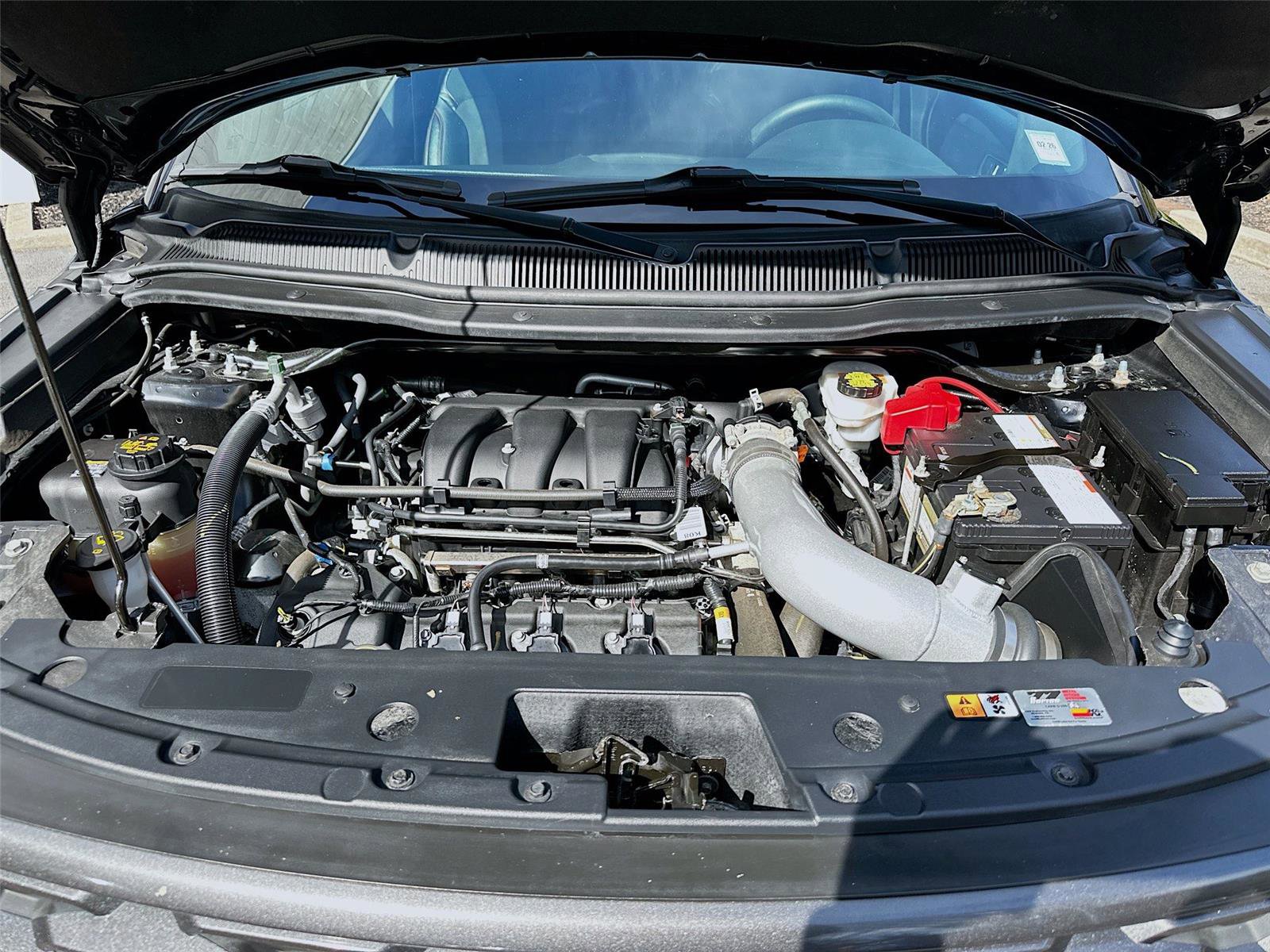 Used 2018 Ford Explorer XLT w/ Equipment Group 202A image 32