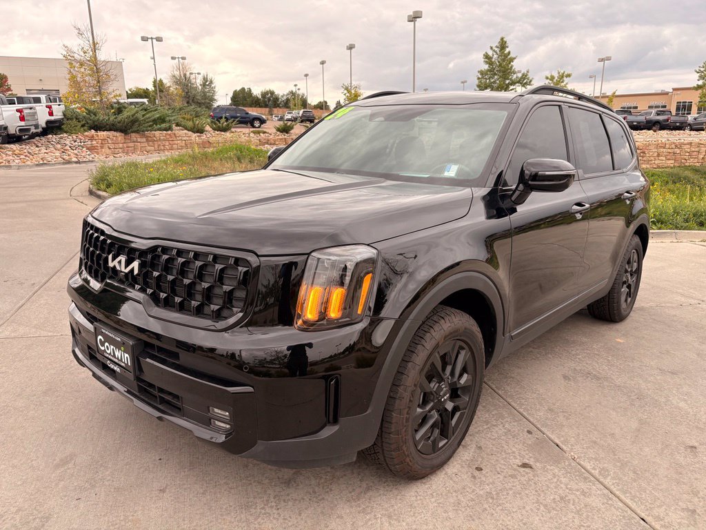 Used 2024 Kia Telluride SX Prestige X-Pro AWD/4WD image 3
