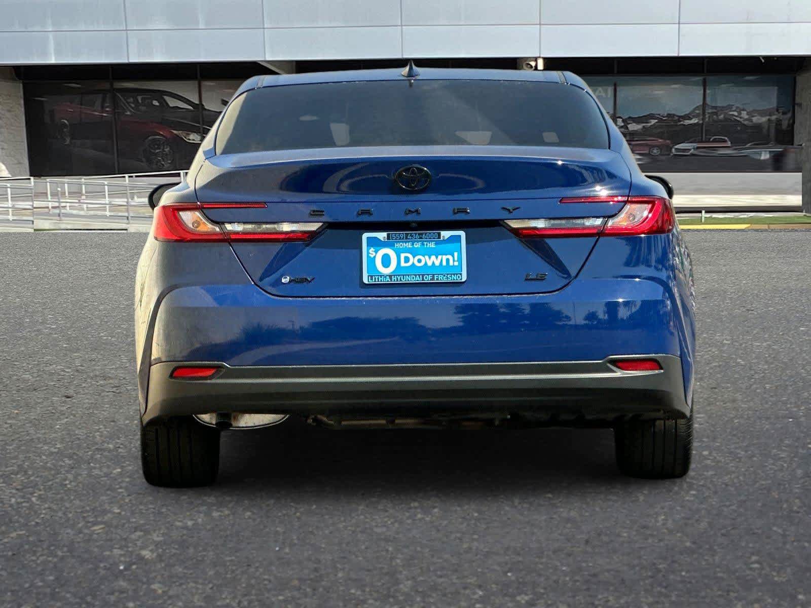 Used 2025 Toyota Camry LE FWD image 8