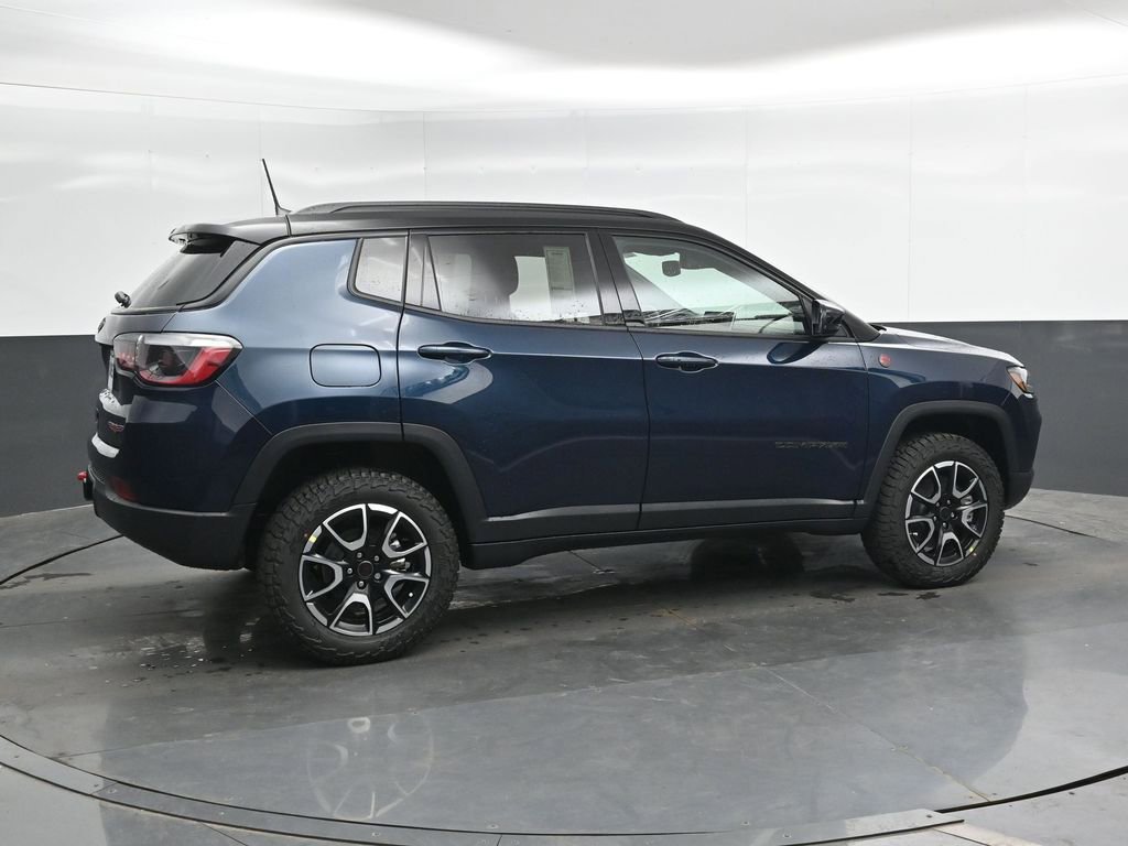 New 2026 Jeep Compass Trailhawk AWD/4WD image 2