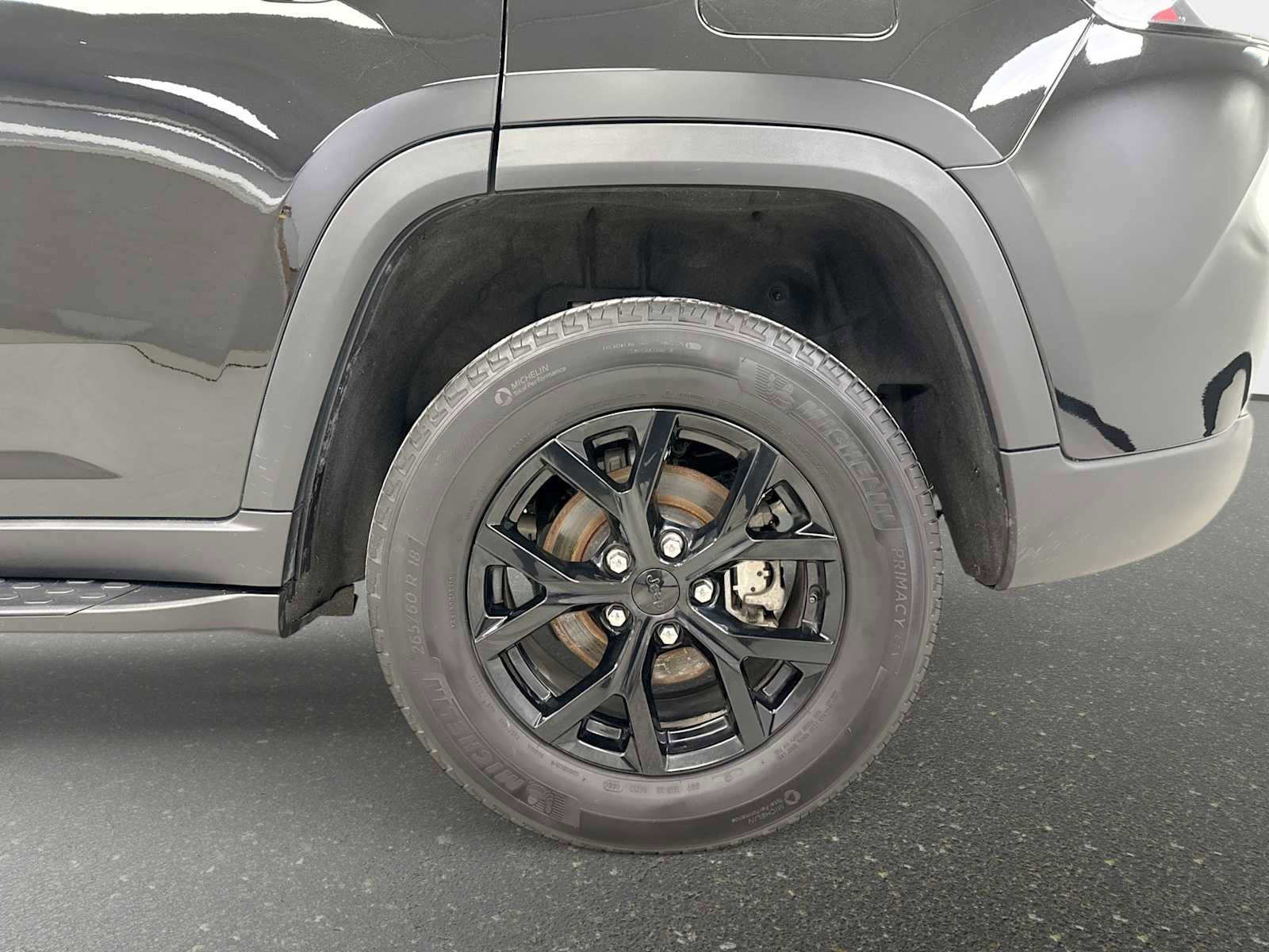 Used 2024 Jeep Grand Cherokee Altitude image 18