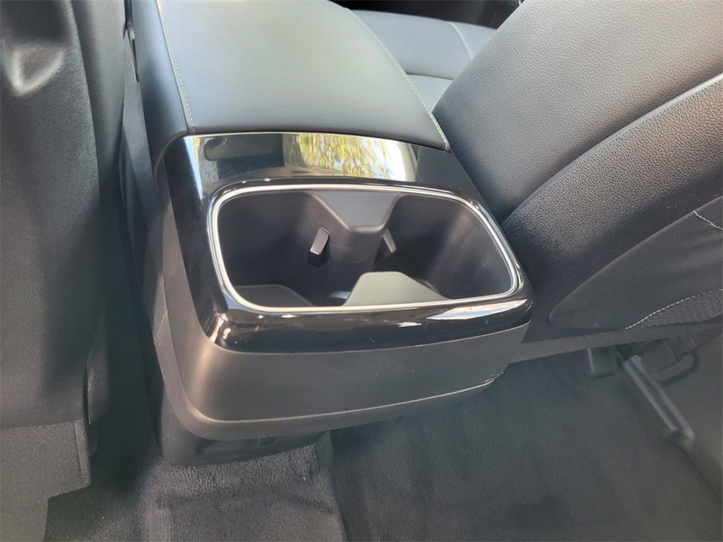 Used 2023 Kia Telluride EX image 12