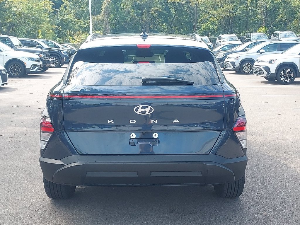 Used 2024 Hyundai Kona SEL FWD image 6