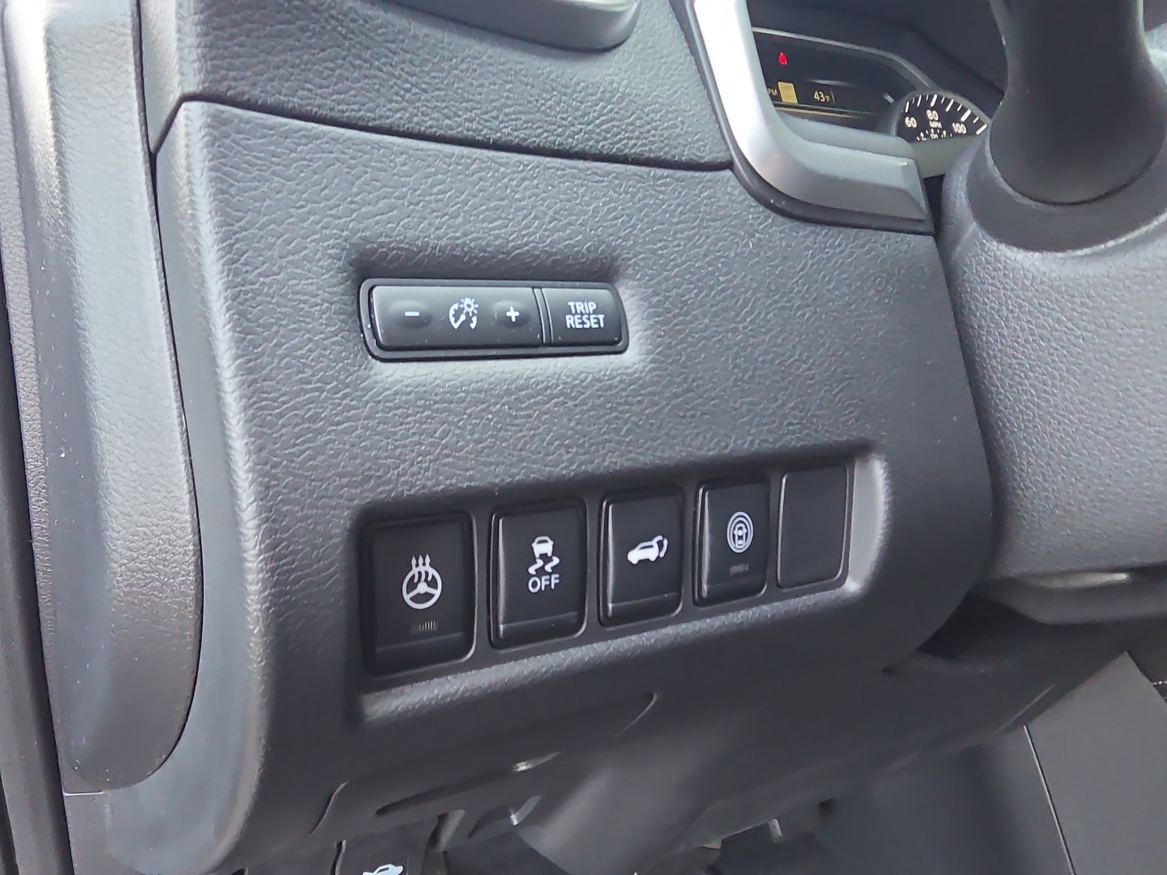 Used 2023 Nissan Murano SL w/ Cargo Package image 16