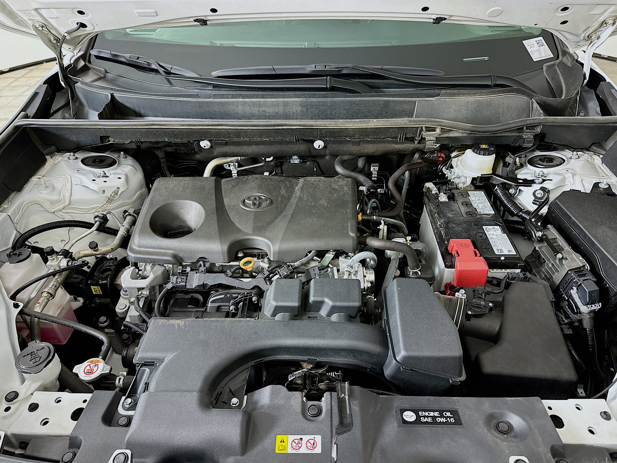 Used 2024 Toyota RAV4 XLE image 31