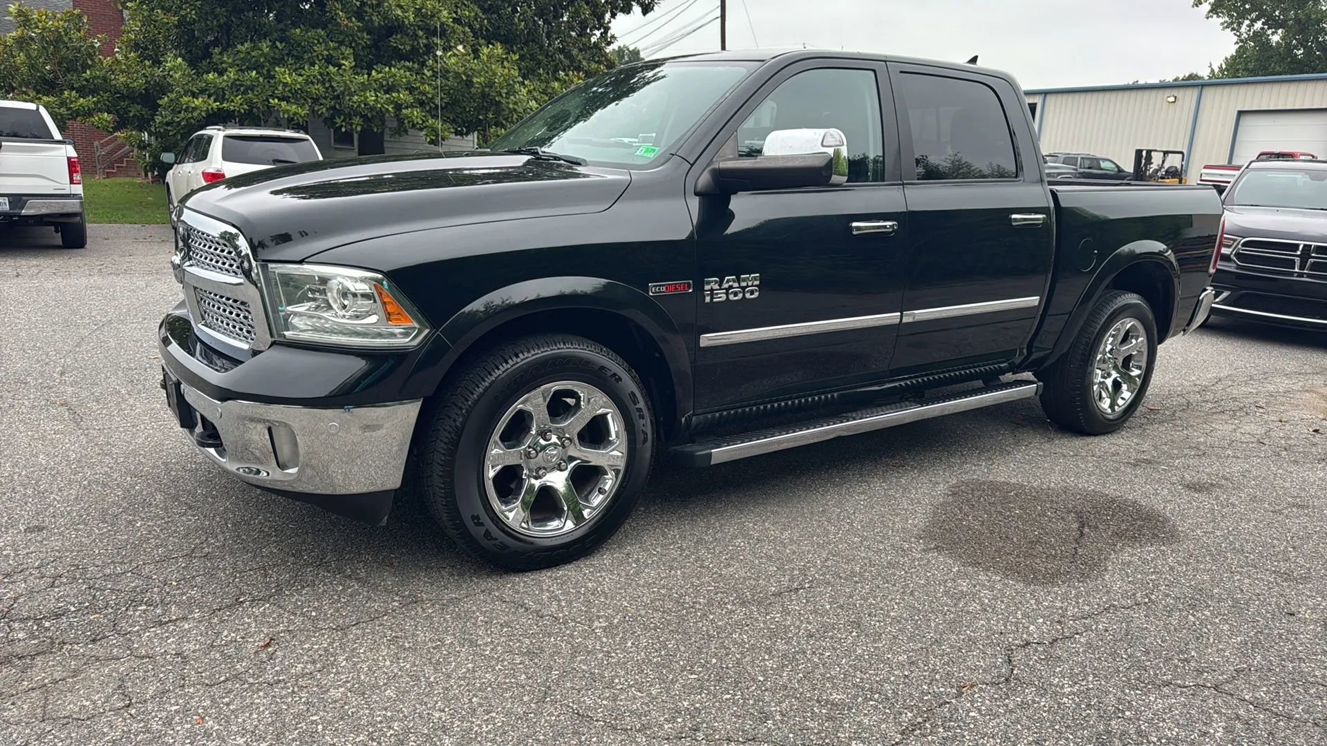 Used 2016 RAM 1500 Laramie w/ Convenience Group image 1