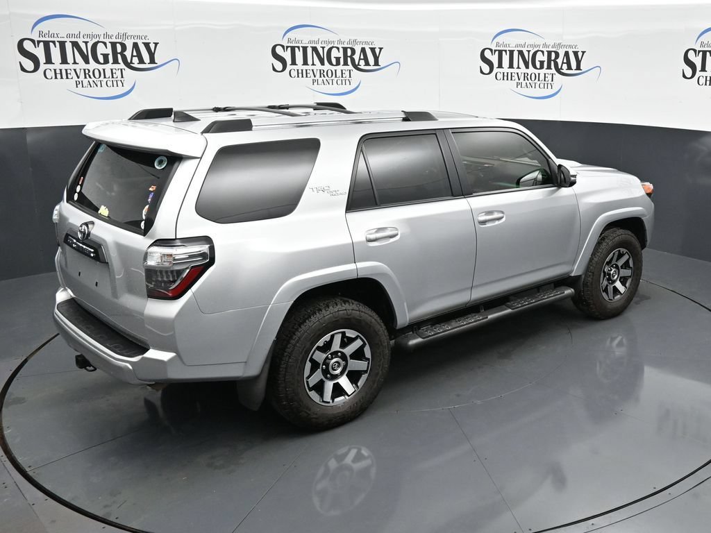 Used 2018 Toyota 4Runner TRD Off-Road Premium AWD/4WD image 24