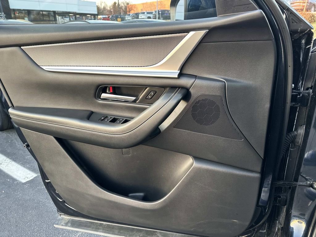 Certified 2024 MAZDA CX-90 Plug-In Hybrid w/ Preferred image 24