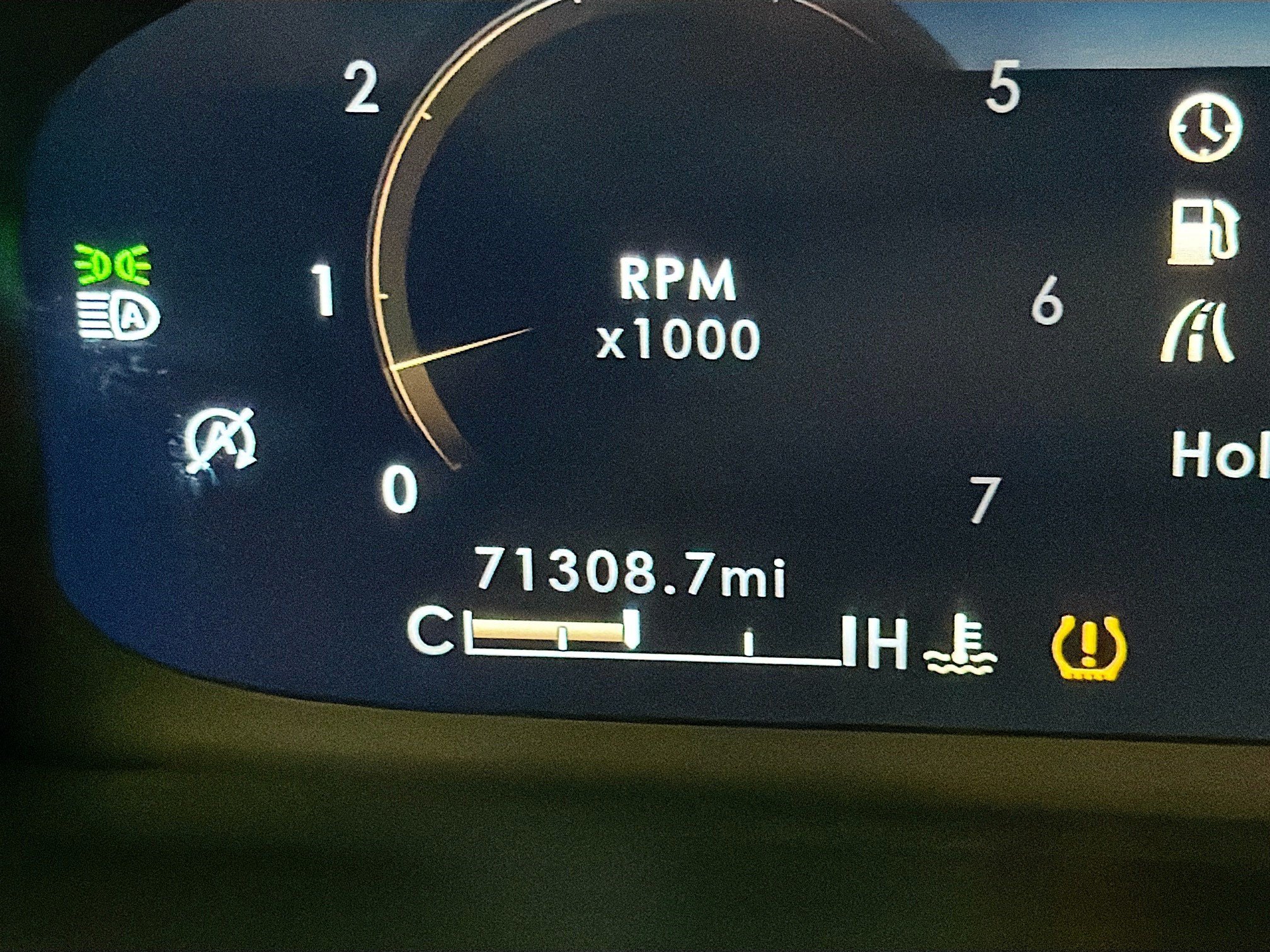 Used 2022 Lincoln Aviator Reserve w/ Equipment Group 201A RWD image 8