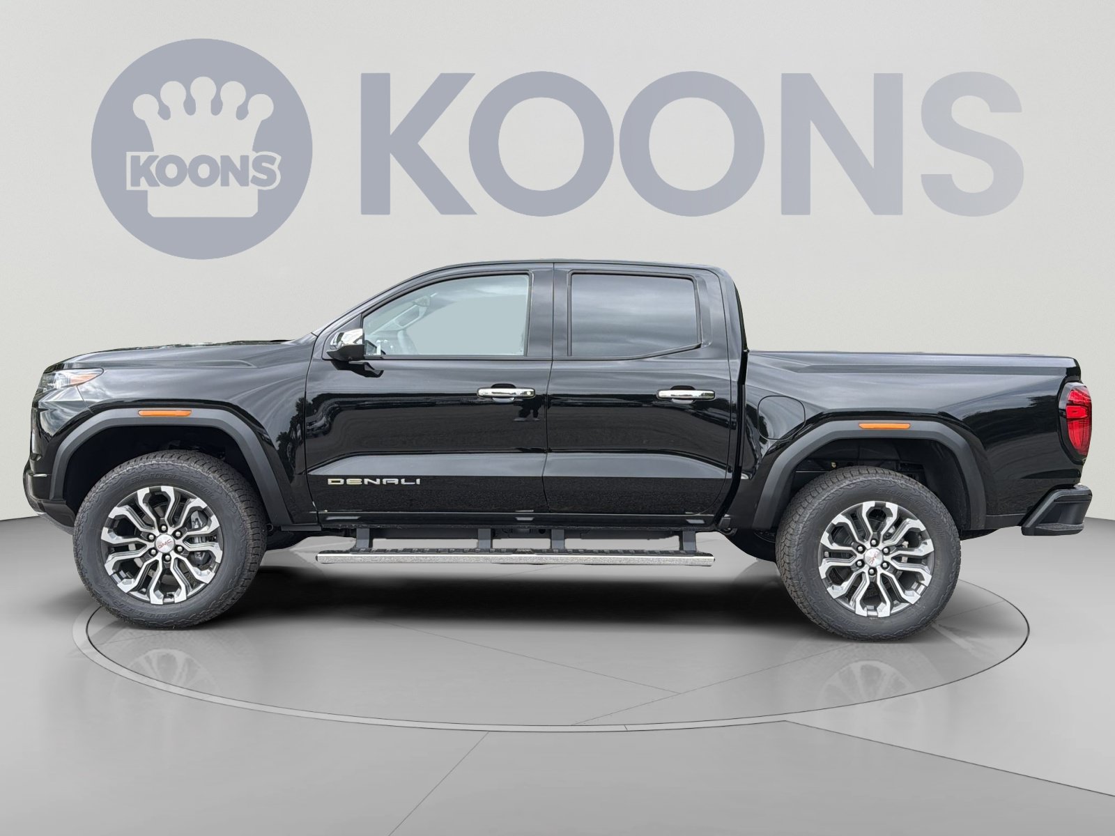 New 2026 GMC Canyon Denali AWD/4WD image 2