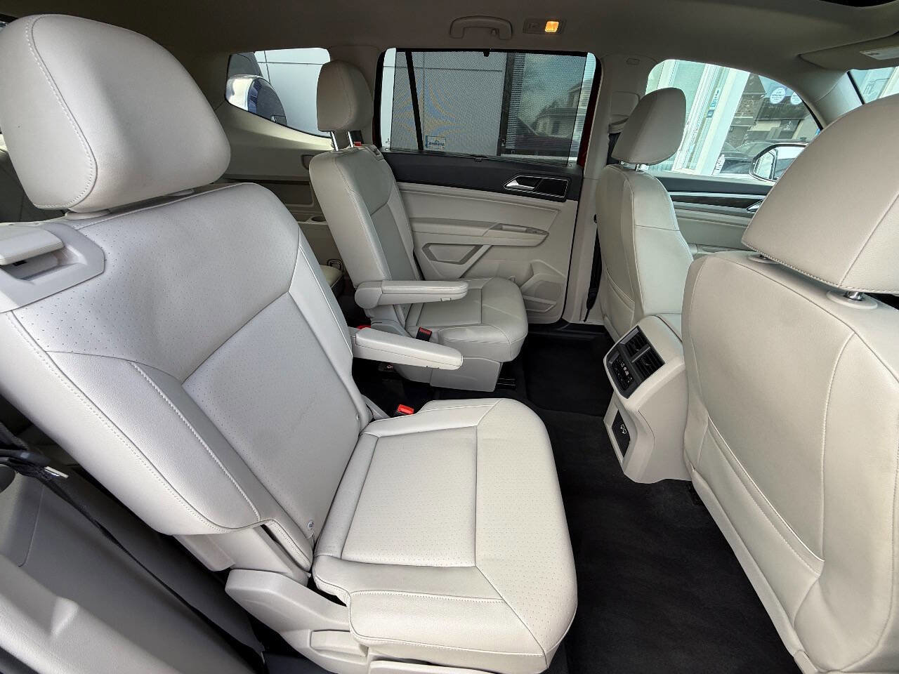 Used 2018 Volkswagen Atlas SEL image 15