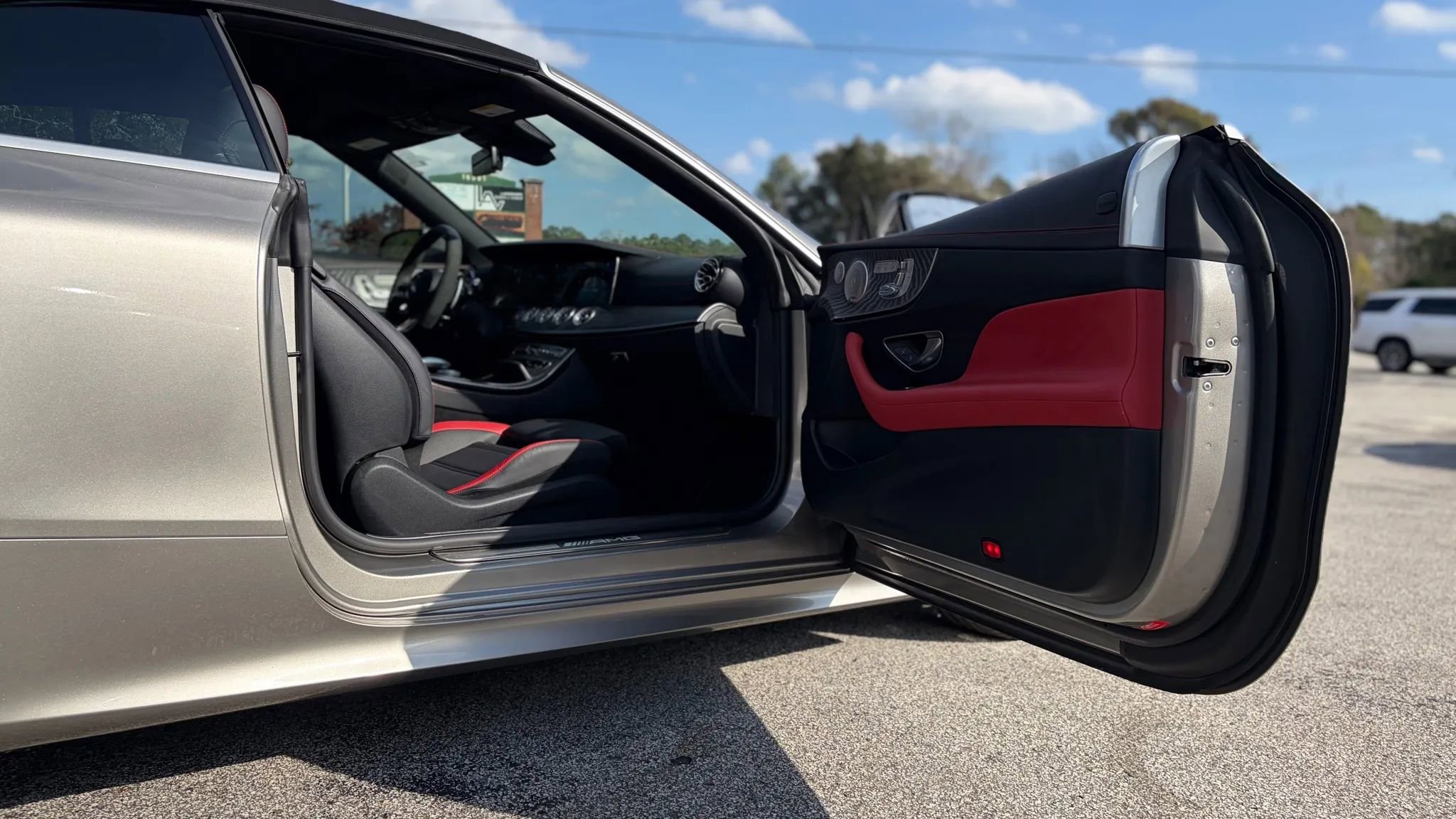 Used 2023 Mercedes-Benz E 53 AMG 4MATIC Cabriolet image 19