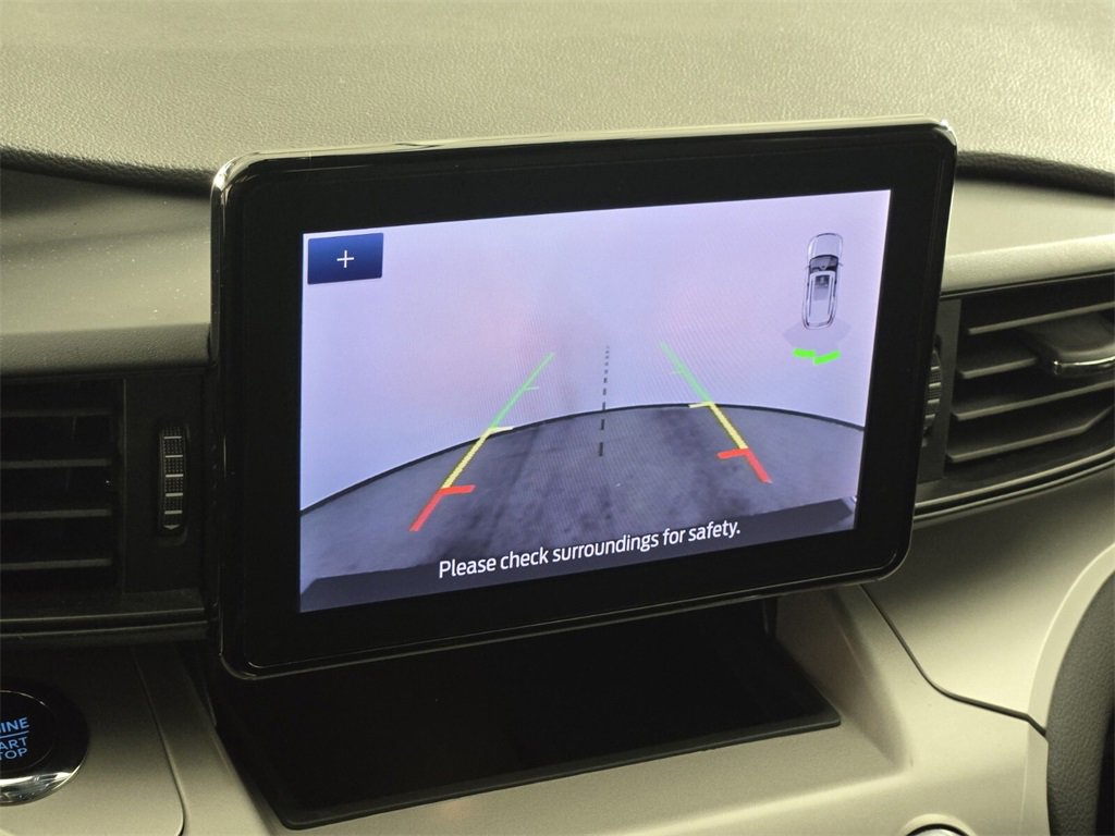 Used 2023 Ford Explorer XLT image 31