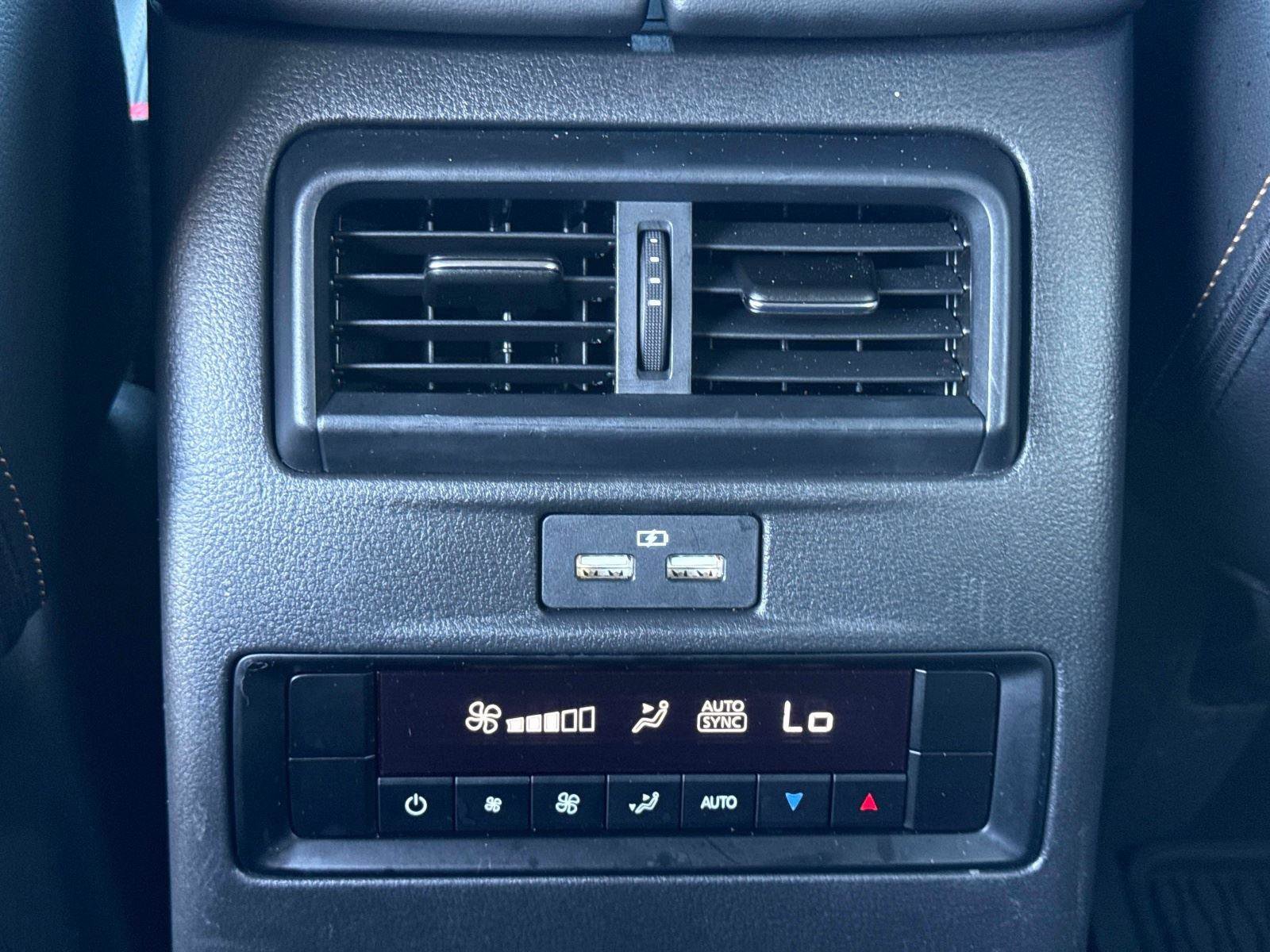 Certified 2024 MAZDA CX-90 3.3 Turbo w/ Select Package image 18