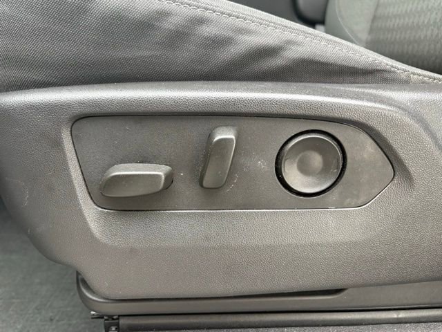 Used 2024 Chevrolet Silverado 1500 Custom Trail Boss image 27