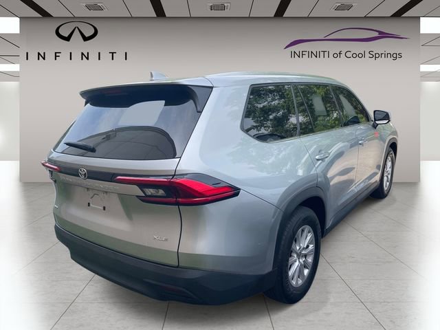 Used 2024 Toyota Grand Highlander XLE AWD/4WD image 5