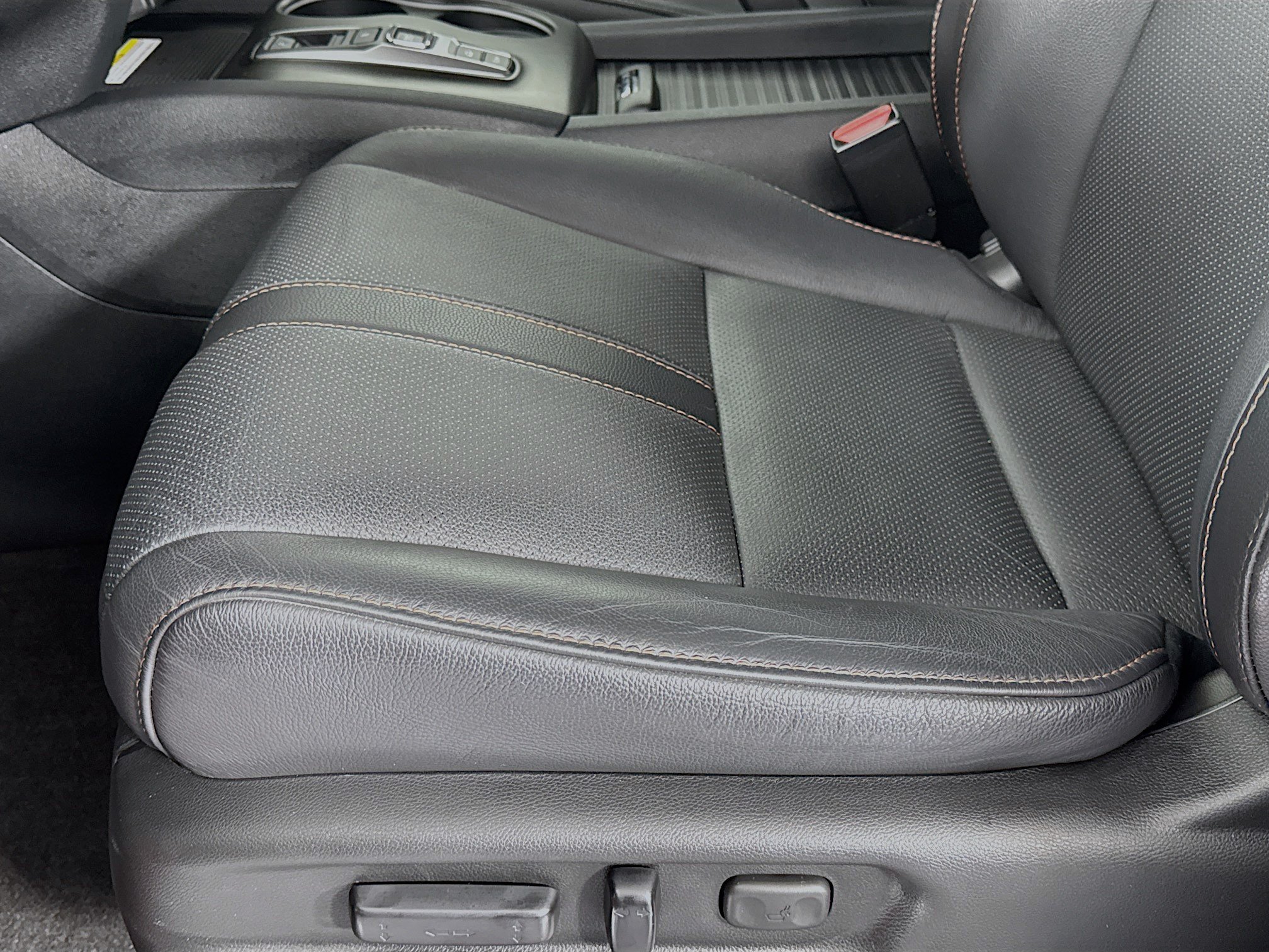 Certified 2023 Honda Passport TrailSport image 19