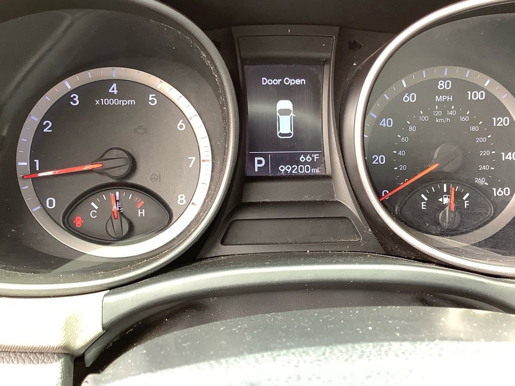 Used 2013 Hyundai Santa Fe Sport AWD/4WD image 10