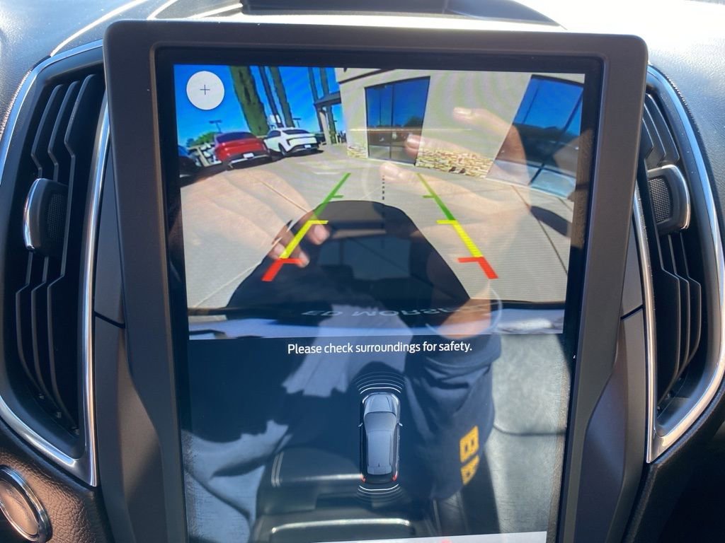 Certified 2022 Ford Edge Titanium AWD/4WD image 36