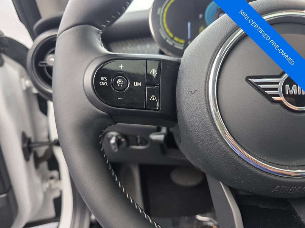 Used 2024 MINI Cooper SE FWD image 17