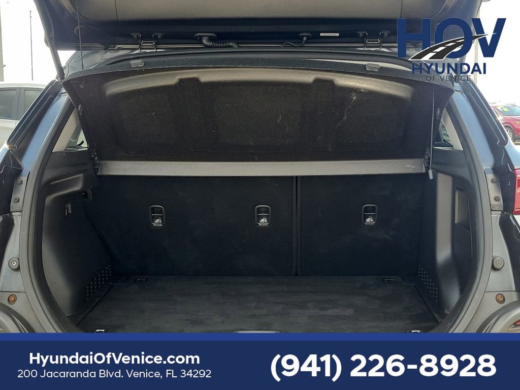 Used 2021 Hyundai Kona SE image 17