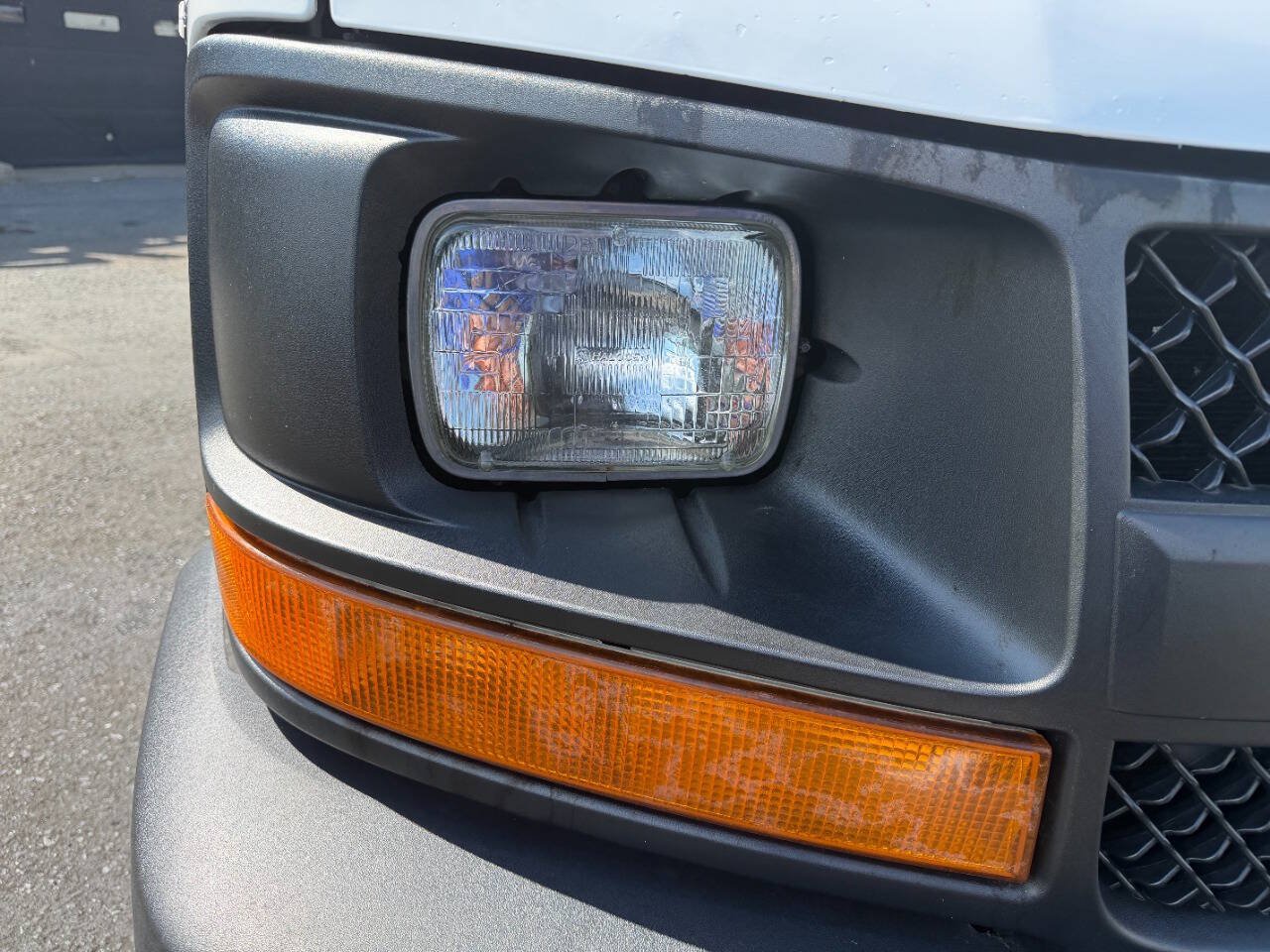 Used 2013 Chevrolet Express 2500 RWD image 4