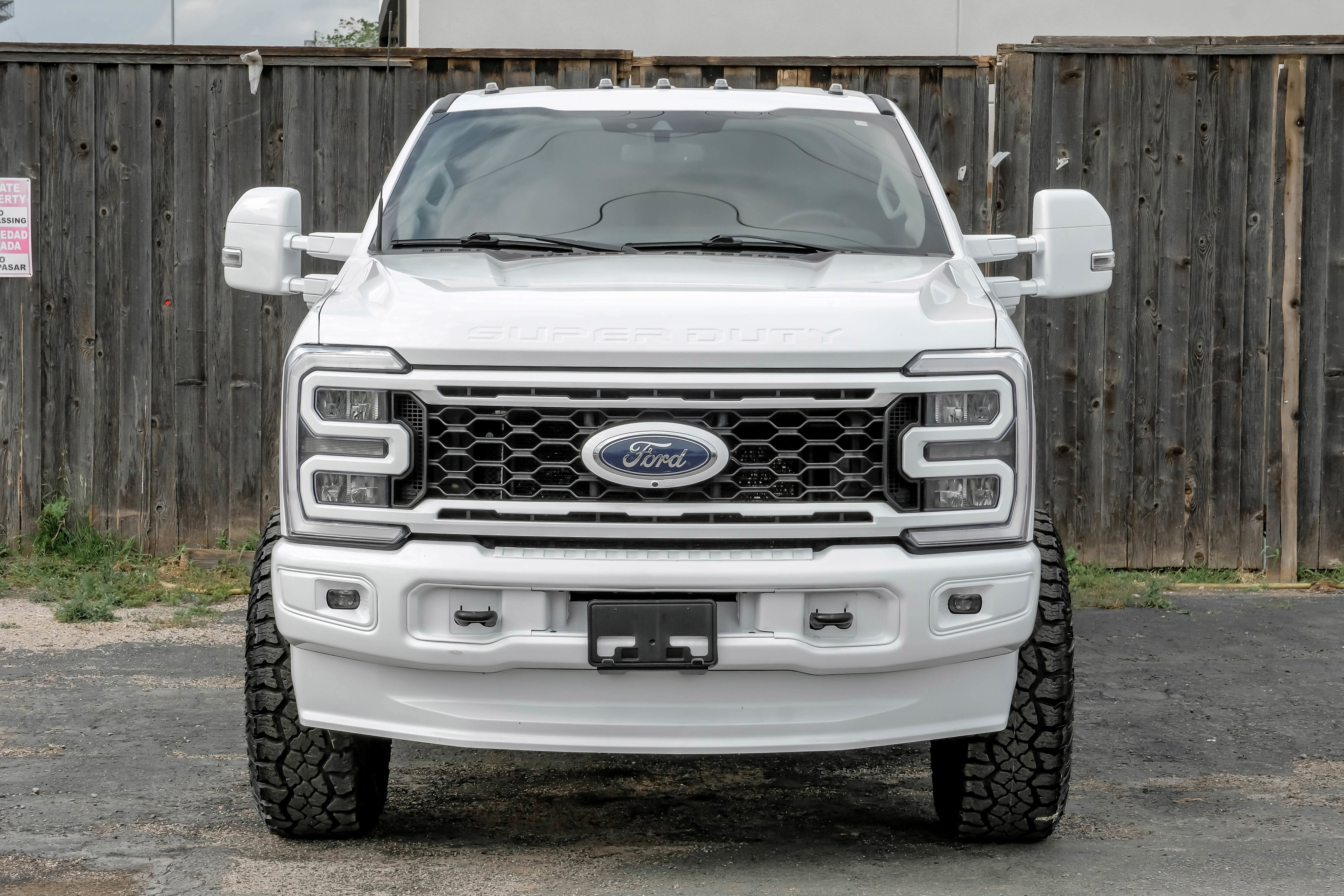 Used 2023 Ford F250 XLT w/ XLT Premium Package image 5