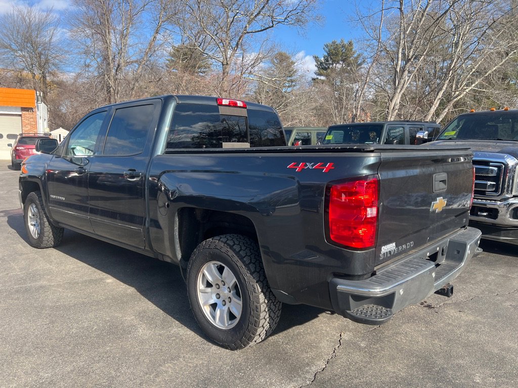 Used 2018 Chevrolet Silverado 1500 LT w/ All Star Edition image 3