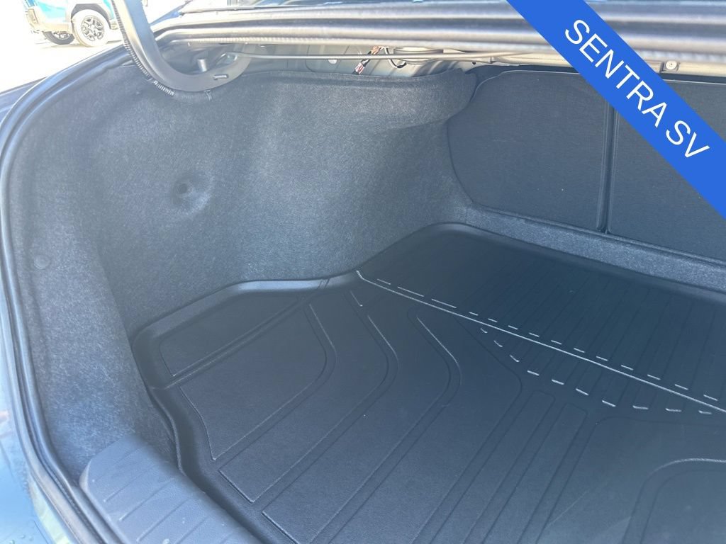 Used 2025 Nissan Sentra SV FWD image 25