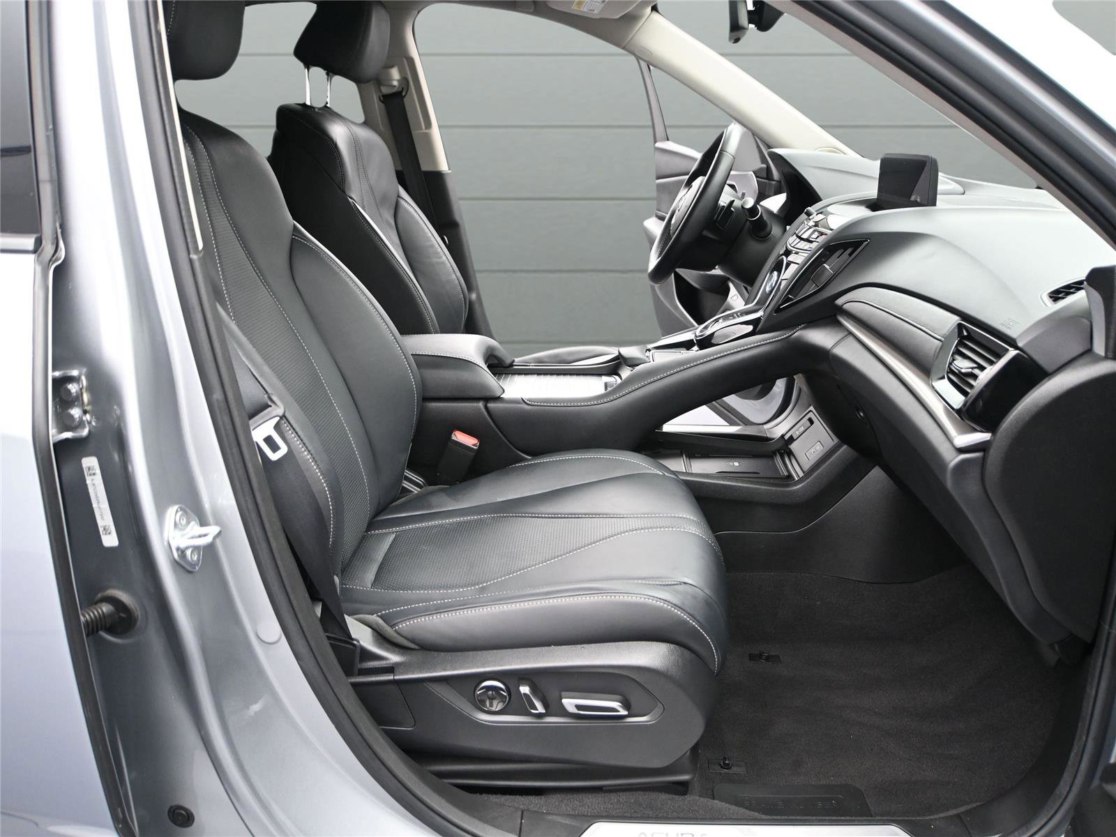 Certified 2024 Acura RDX SH-AWD w/ Technology Package image 14