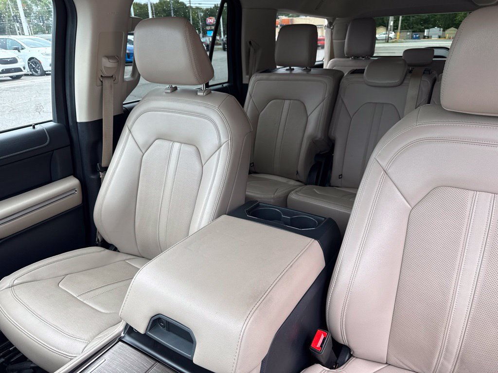 Used 2024 Ford Expedition Max Limited AWD/4WD image 48